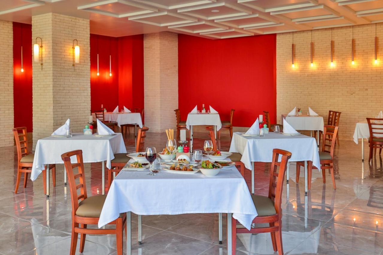 Crystal Centro Resort - Ultimate All Inclusive Αττάλεια Εξωτερικό φωτογραφία
