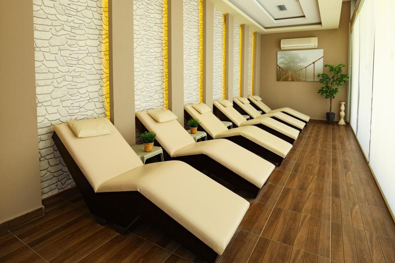 Crystal Centro Resort - Ultimate All Inclusive Αττάλεια Εξωτερικό φωτογραφία