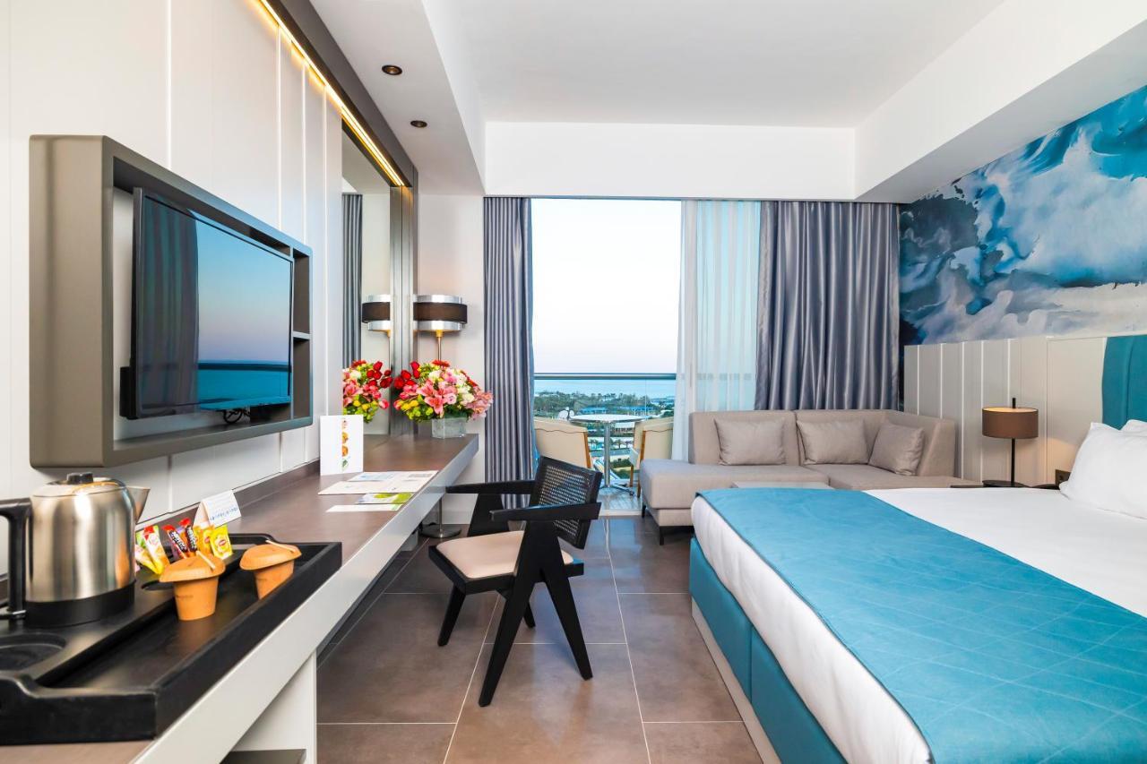 Crystal Centro Resort - Ultimate All Inclusive Αττάλεια Εξωτερικό φωτογραφία