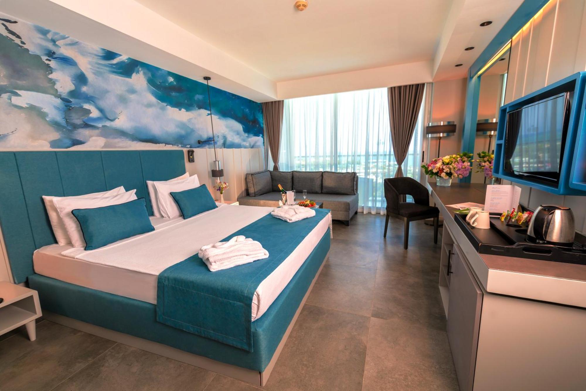 Crystal Centro Resort - Ultimate All Inclusive Αττάλεια Εξωτερικό φωτογραφία