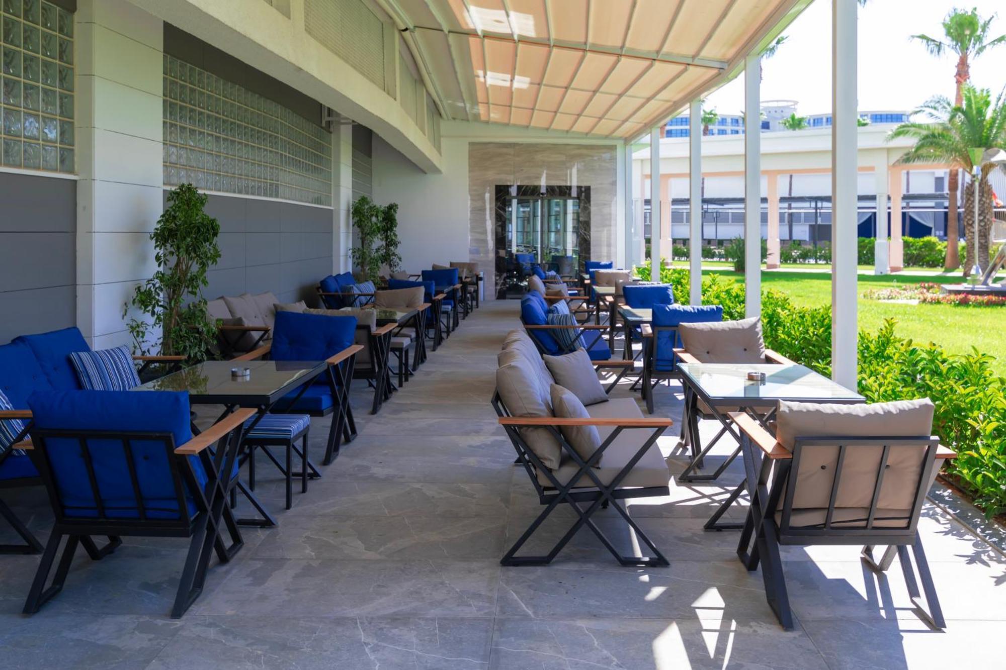 Crystal Centro Resort - Ultimate All Inclusive Αττάλεια Εξωτερικό φωτογραφία