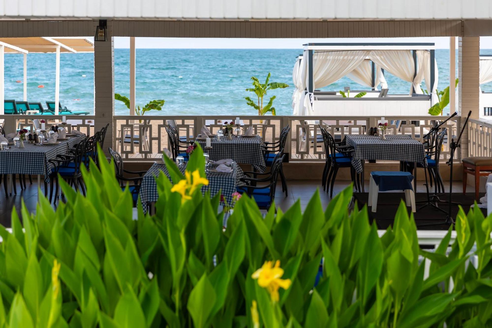 Crystal Centro Resort - Ultimate All Inclusive Αττάλεια Εξωτερικό φωτογραφία