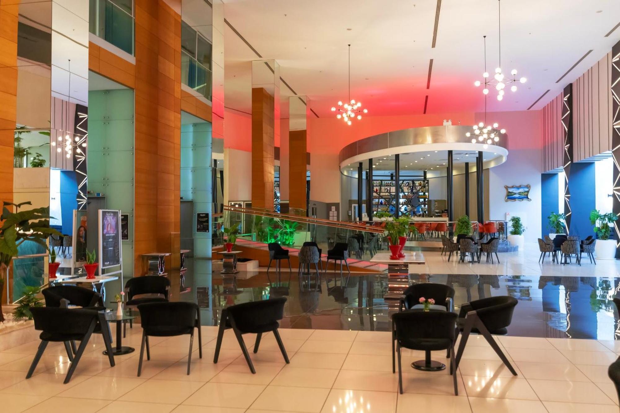 Crystal Centro Resort - Ultimate All Inclusive Αττάλεια Εξωτερικό φωτογραφία