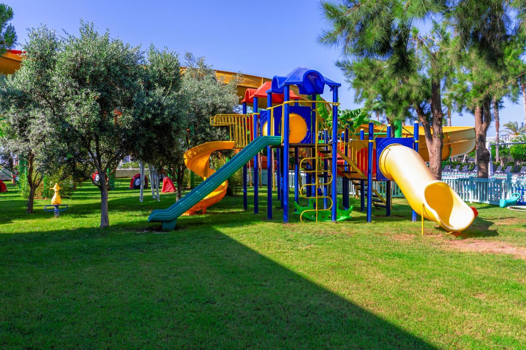 Crystal Centro Resort - Ultimate All Inclusive Αττάλεια Εξωτερικό φωτογραφία